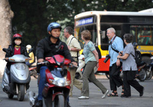 Comment traverser la rue au Vietnam?