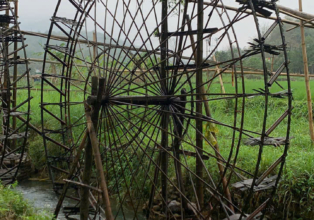 🌿✨ Les roues à eau traditionnelles des Thaï à Pù Luông ✨🌿