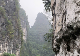 Tràng An – Le labyrinthe d’eau et de roches du Vietnam